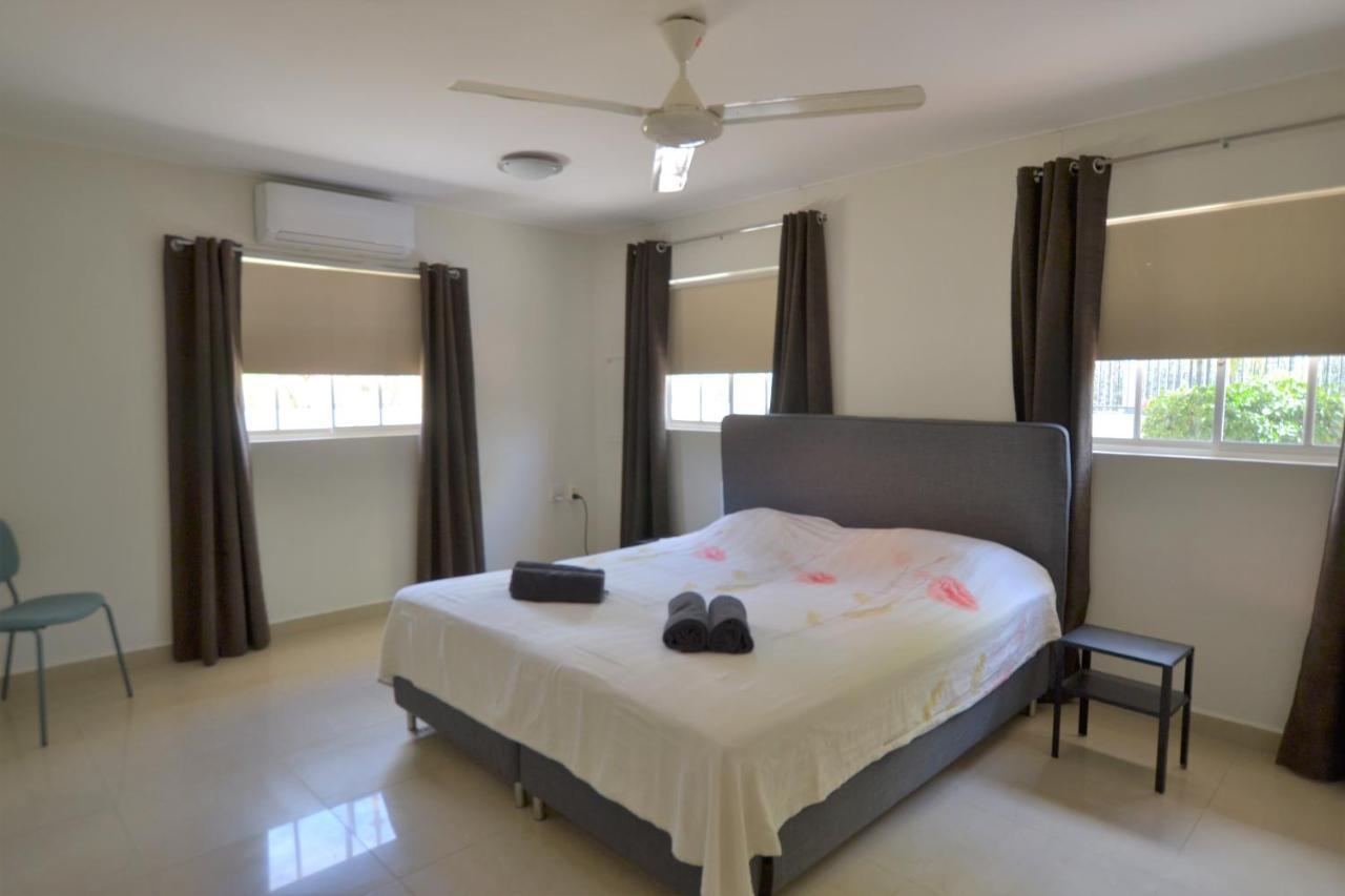 Relex Villa With Private Pool Willemstad Bagian luar foto