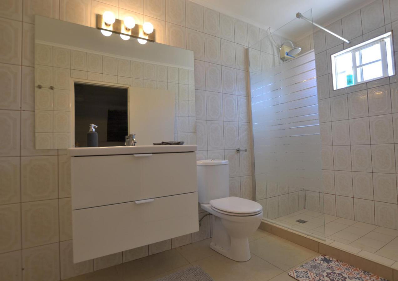 Relex Villa With Private Pool Willemstad Bagian luar foto